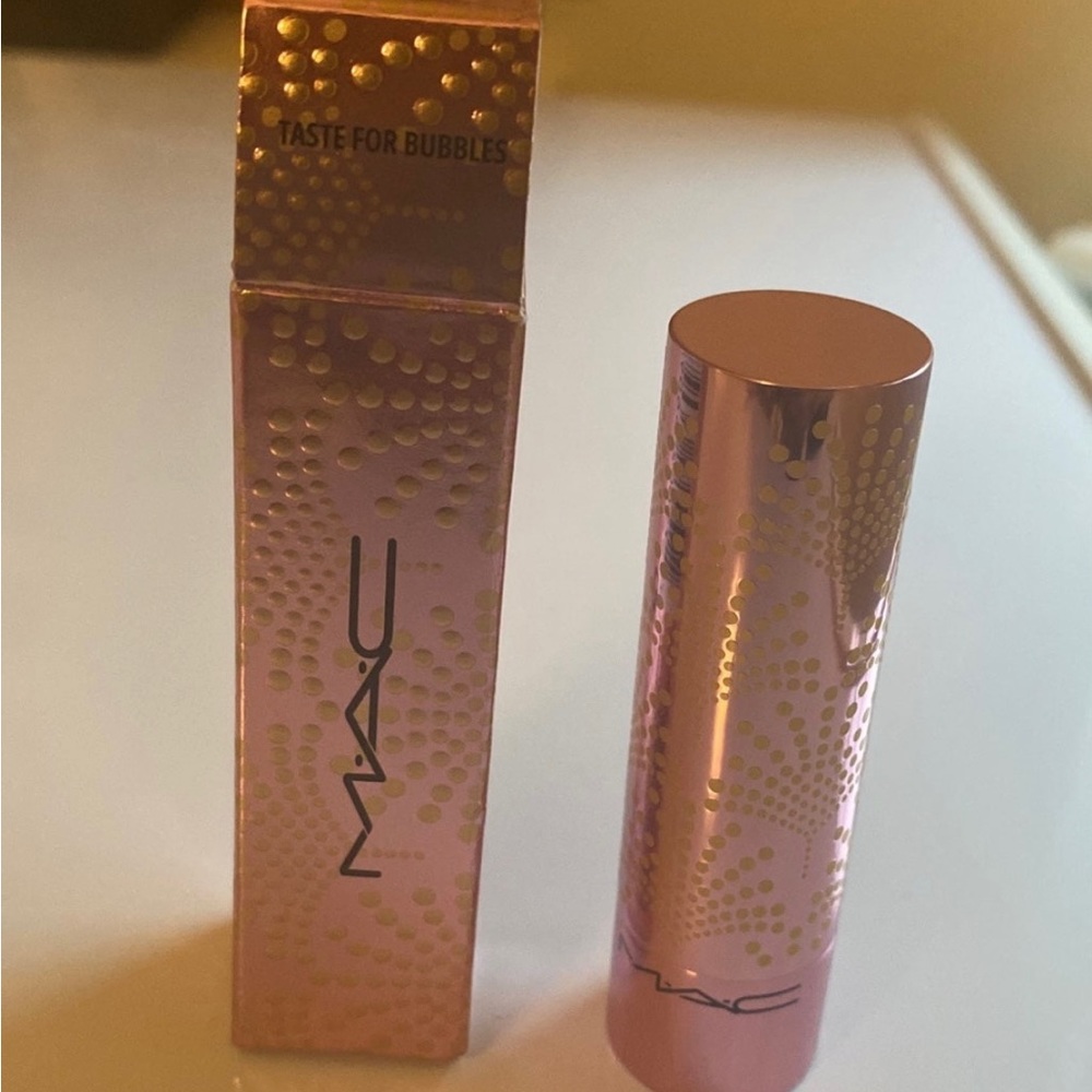 Mac Cosmetics Taste for Bubbles Fizzy Feels lip balm